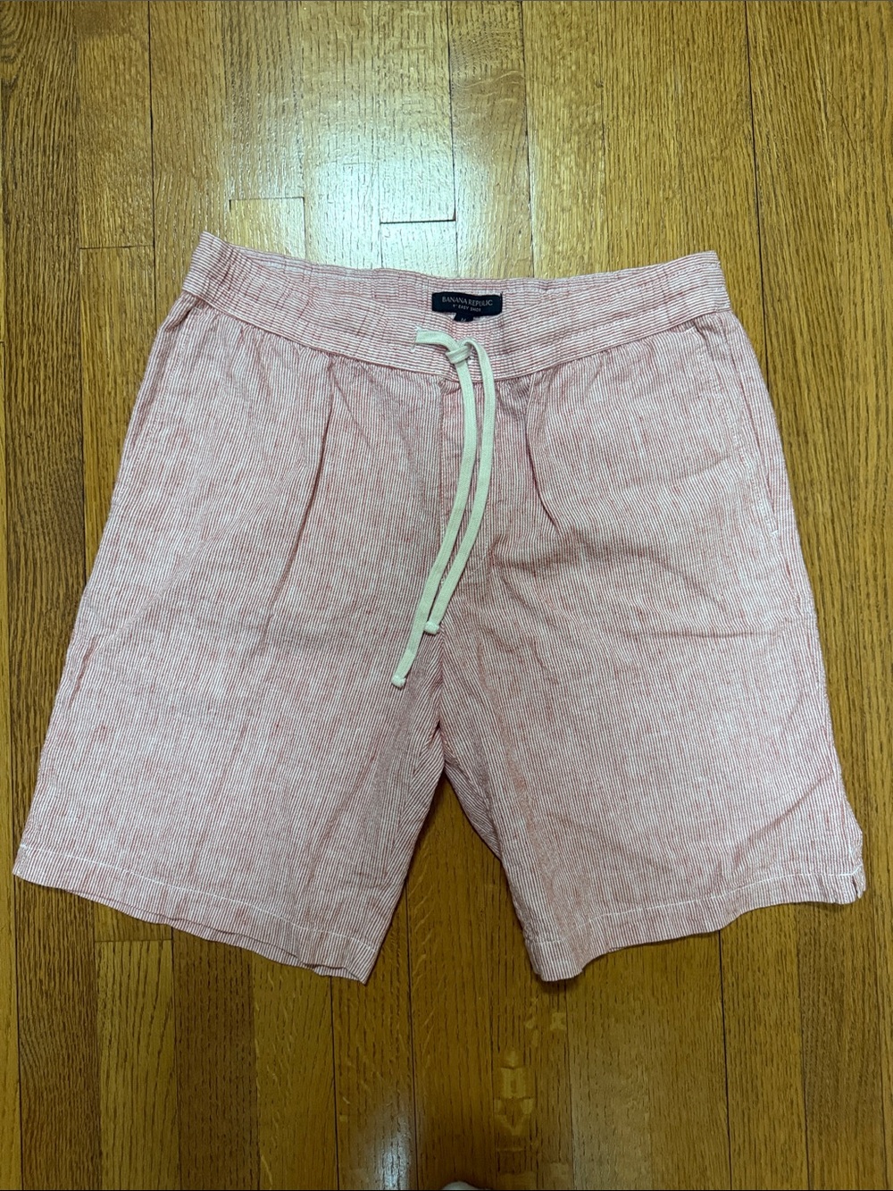 Sovereign Code Men’s Light Pink Linen-Blend Drawstring Shorts